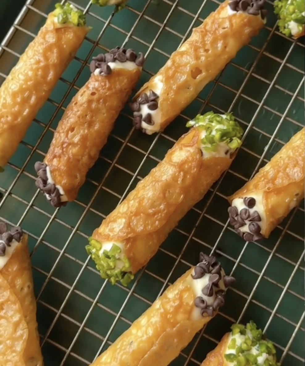 Florentine Cannoli